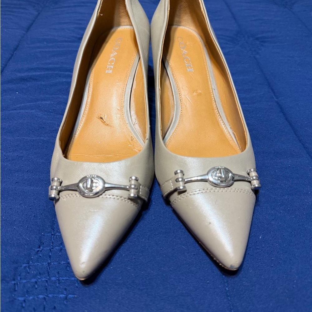 Coach Lauri Women's Taupe Leather Pumps